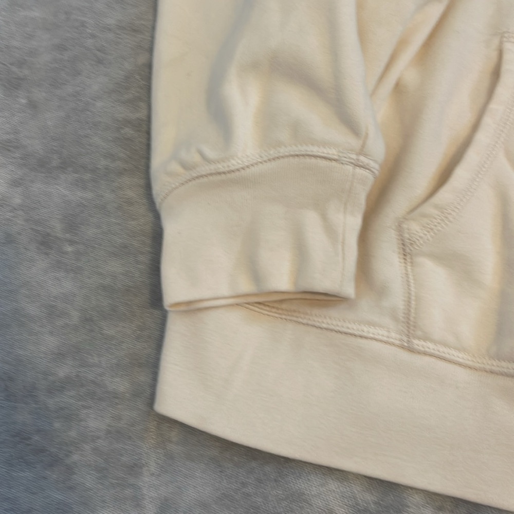 American Eagle Outfitters Cream Hoodie with Blue Lettering - Picture 6 of 13